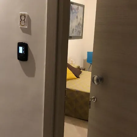 فندق مبيت وإفطار Napoli City Inn نابولي