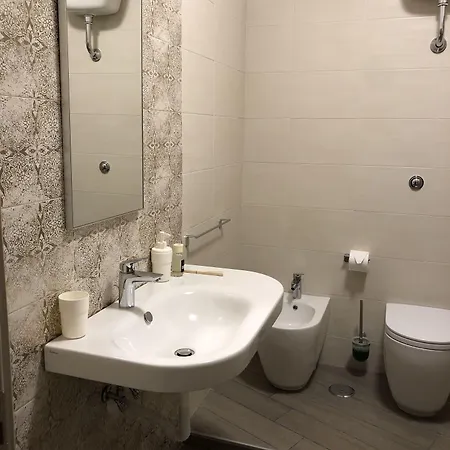 فندق مبيت وإفطار Napoli City Inn