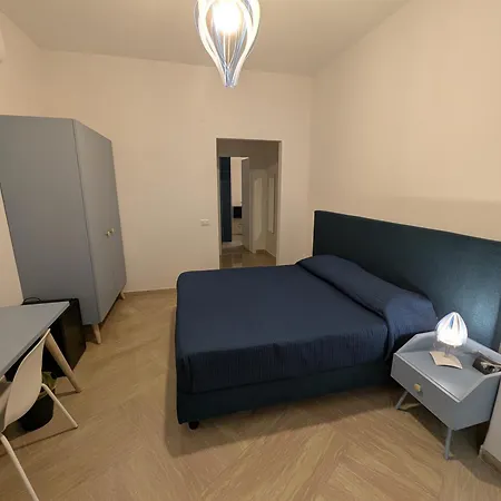 Napoli City Inn نابولي