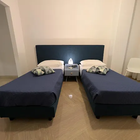 Napoli City Inn فندق مبيت وإفطار