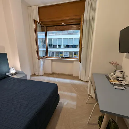 Napoli City Inn 4*