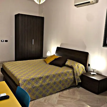 Napoli City Inn Naples